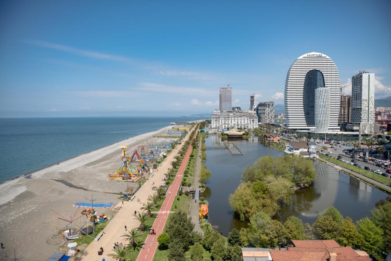 Orbi City Aparthotel 바투미 외부 사진