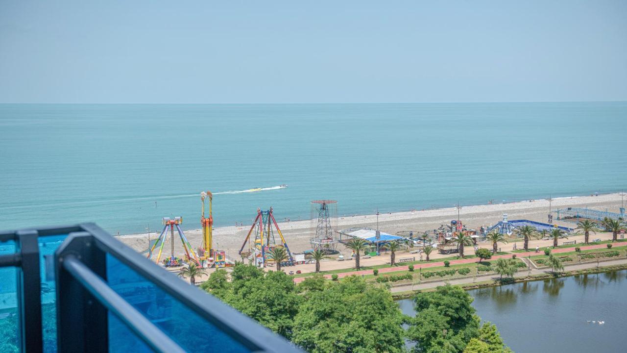 Orbi City Aparthotel 바투미 외부 사진