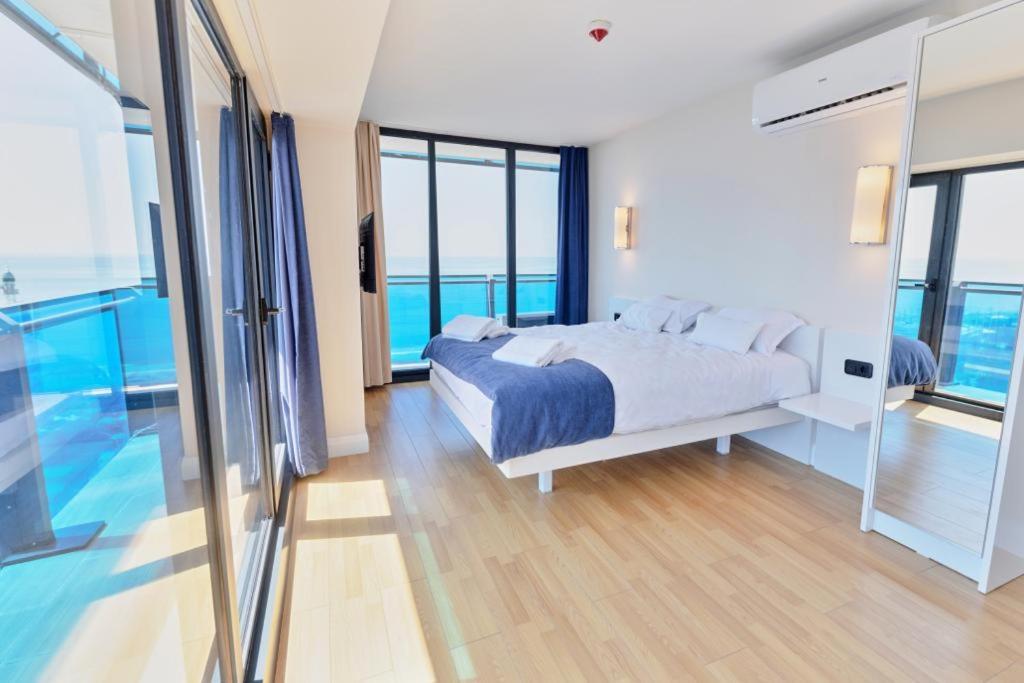 Orbi City Aparthotel 바투미 외부 사진